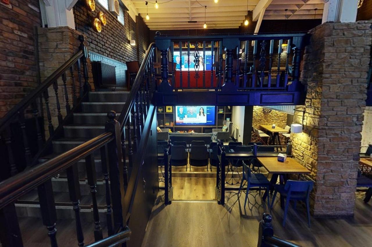 曼彻斯特海德乡村酒店 外观 照片